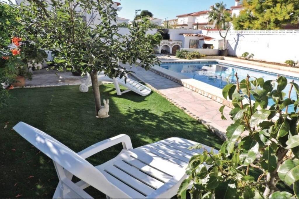 Вилла Preciosa Casa Con Piscina Al Lado De La Playa Миами-Плайя Экстерьер фото